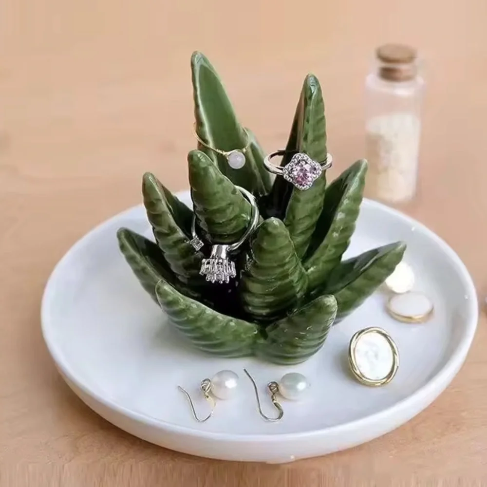 Cactus Ring Holder